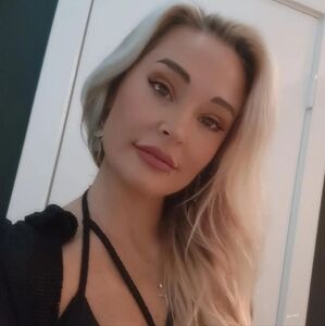 Meet your Posher, Leia